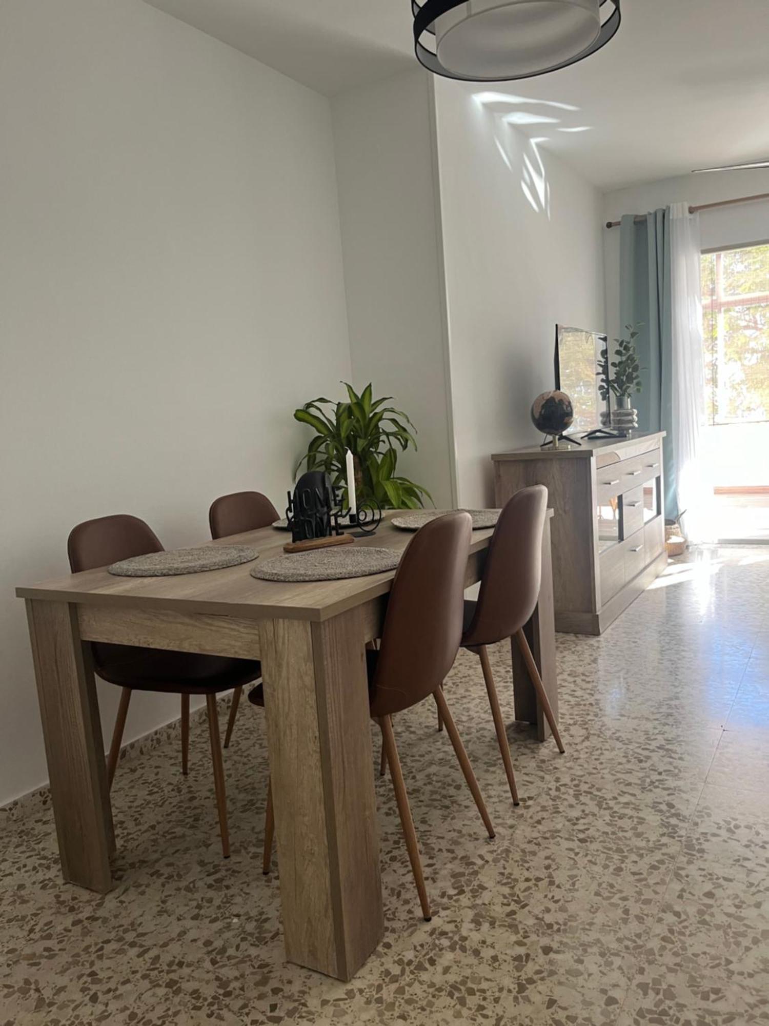 Love Rent4 Malaga Huelin Экстерьер фото