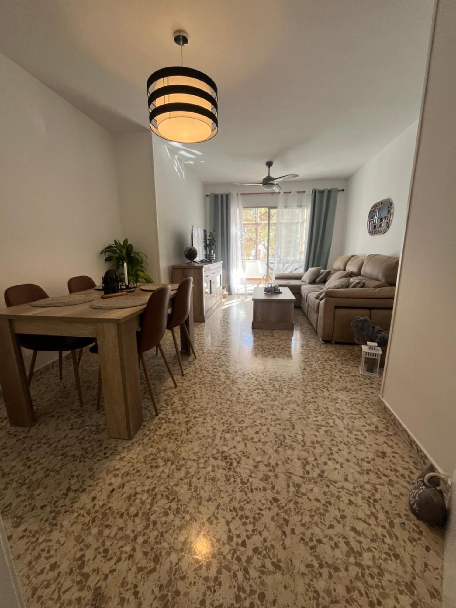Love Rent4 Malaga Huelin Экстерьер фото