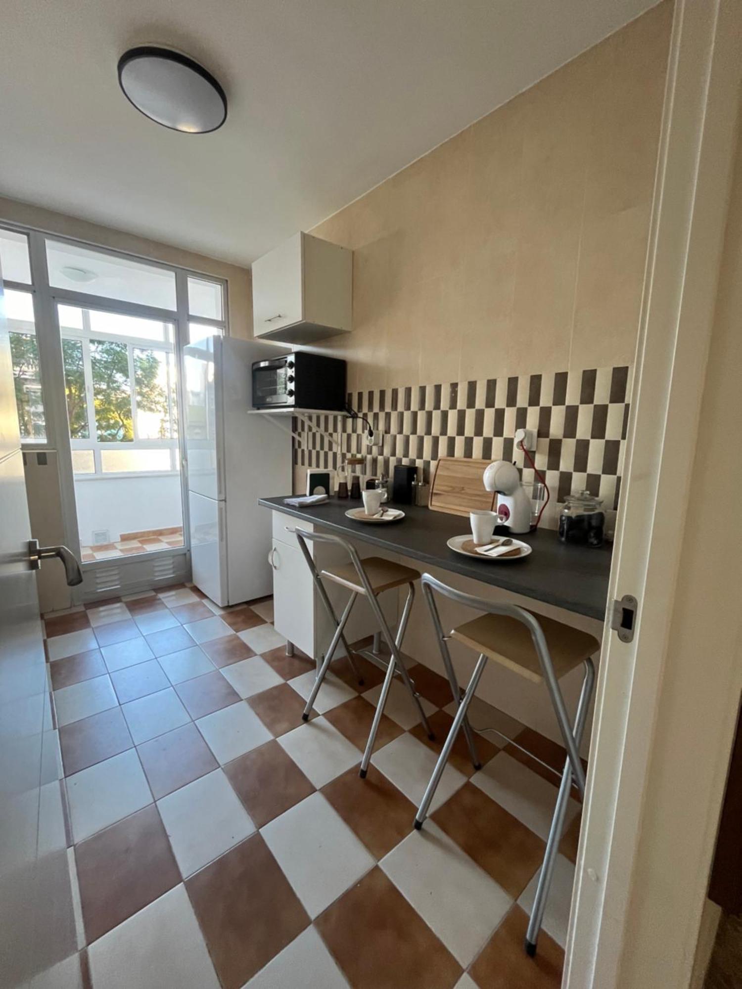 Love Rent4 Malaga Huelin Экстерьер фото